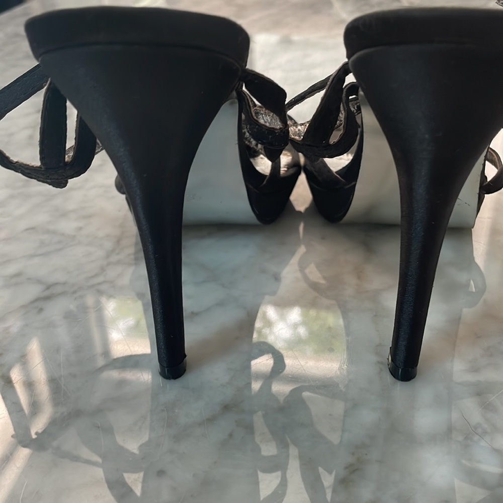 Special Occasions by Saugus Shoe - Black satin - Size 9 - Picture 11 of 16